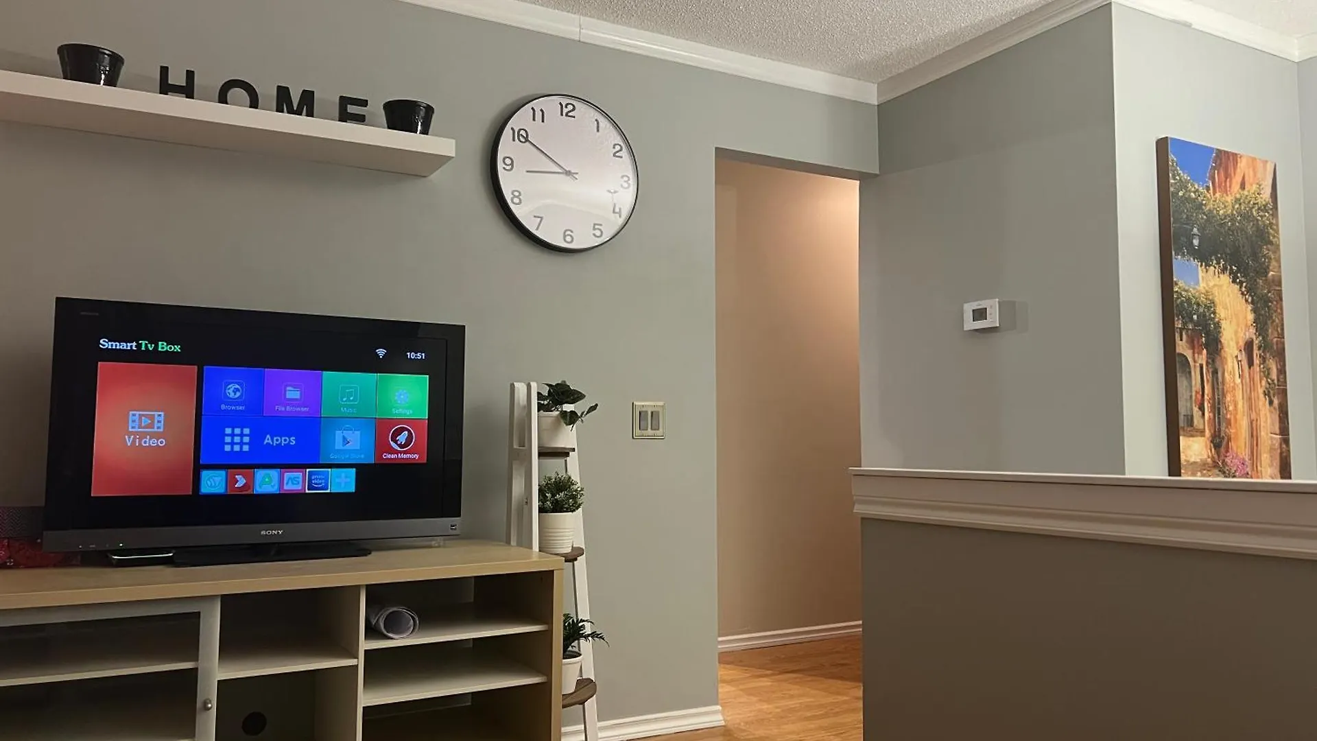 Апартаменты Luxurious 2Br Whole Main Level -Single House Калгари 0*,